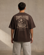 Camiseta Oversize Tropilustra – TIERRA DE GRANDES SOÑADORES