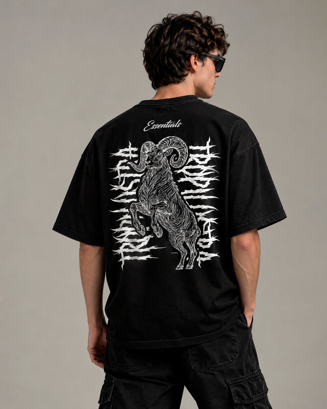 Camiseta Tropilustra – GOTHIC RAM
