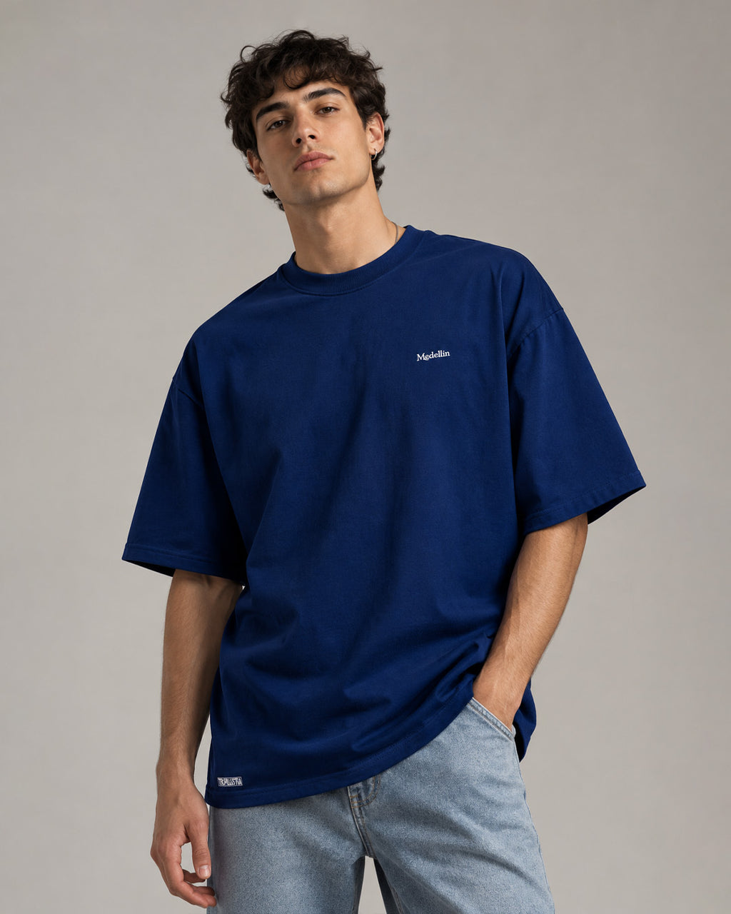 Camiseta Oversize Tropilustra - COLTEJER MEDELLÍN