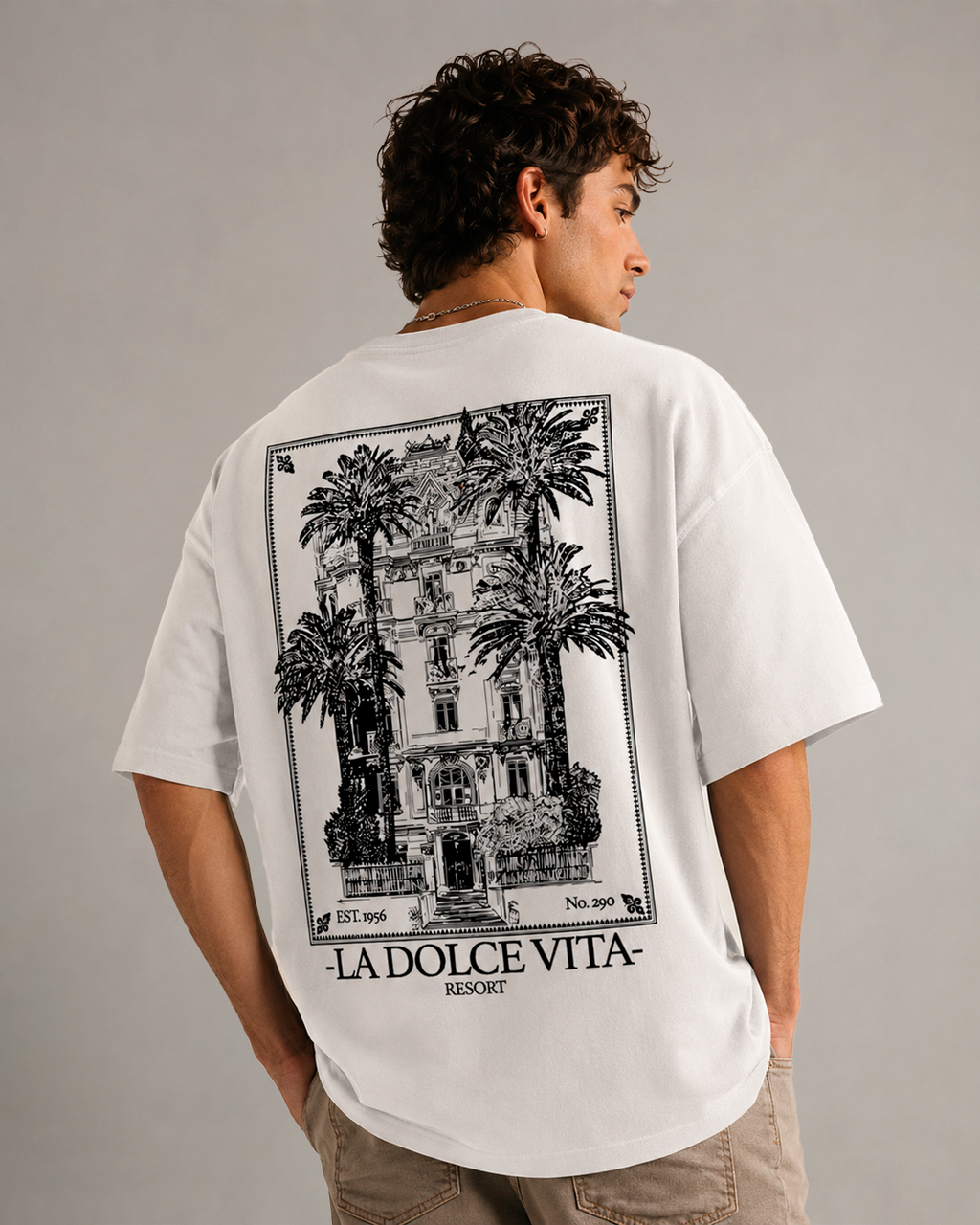 Camiseta Oversize Tropilustra - LA DOLCE VITA